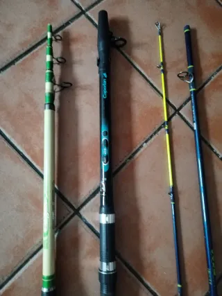 Lote de 5 cañas de pescar