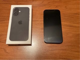 iPhone 16 128GB Negro