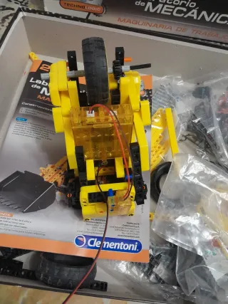 Laboratorio Mecánica Clementoni con Motor