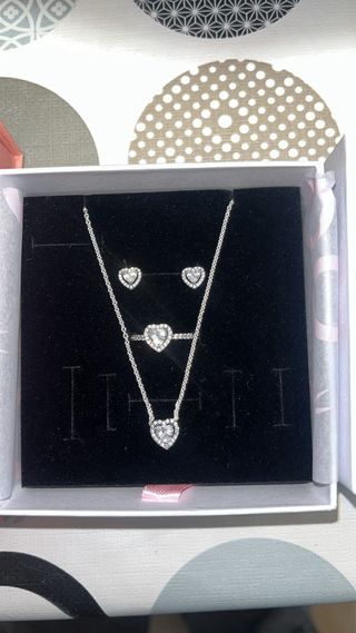 Collar y pendientes Pandora plata y anillo