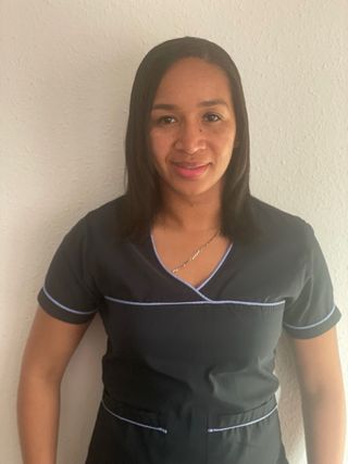 Enfermera en busca de empleo, ofrezco m servicio