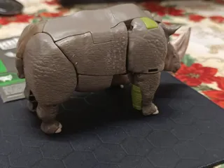 Rhinox Transformers Kingdom