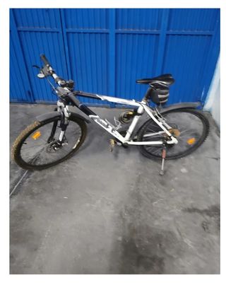 Bicicleta Raider Blanca y Negra