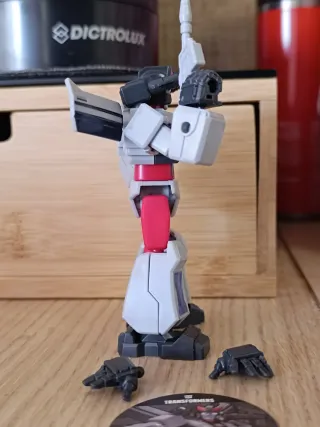 Bluestreak Transformers Galaxy 01