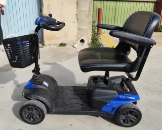 Moto Eléctrica Invacare Azul