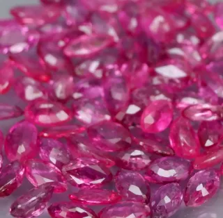 80 Pezzi, Rubini Marquise Naturali Non Trattati