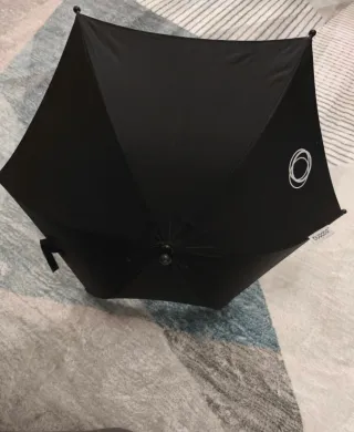 Sombrilla Bugaboo con adaptador