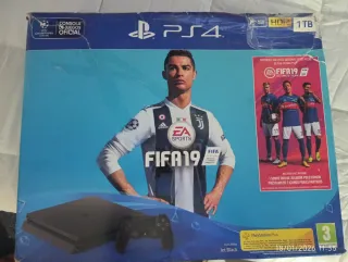 PS4 1TB FIFA 19 Edición Negra ( sin juego)