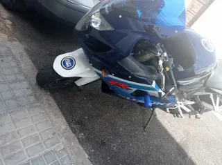 Suzuki GSX R600 K4 2004 SOLO VENTA EFECTIVO