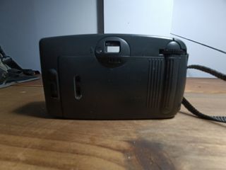 Cámara Fuji FZ-5 35mm