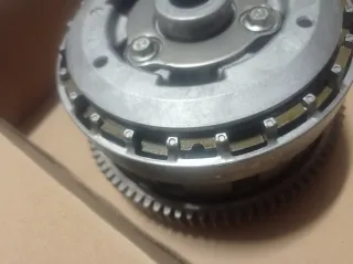 Kawasaki z900. Embrague. Ref. 130950598