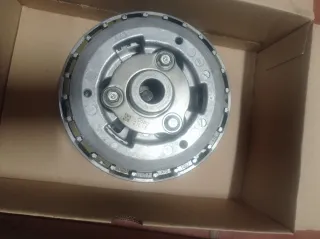 Kawasaki z900. Embrague. Ref. 130950598