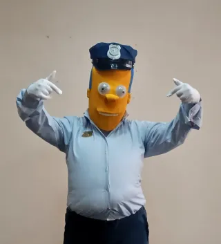 Winchester The Simpsons carnevale uomo donna