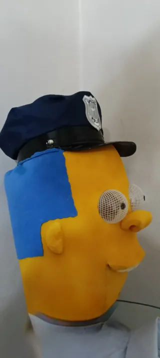 Winchester The Simpsons carnevale uomo donna