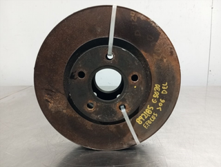 JUEGO DISCOS DE FRENO FORD FOCUS BERLINA (CAP) KK