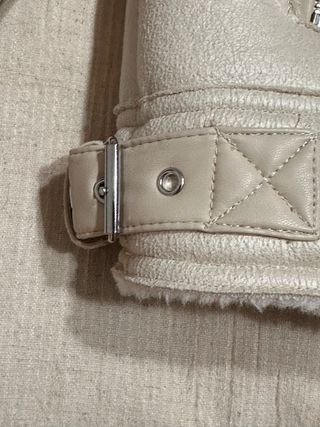 Cazadora Biker Stradivarius Talla M