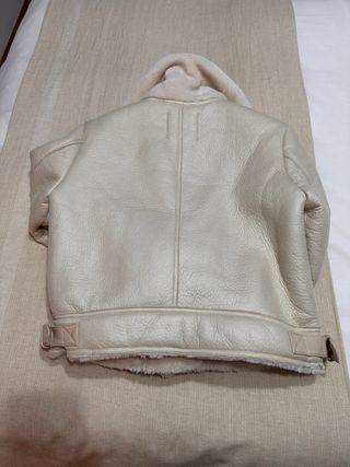 Cazadora Biker Stradivarius Talla M