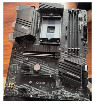 Placa Base MSI B550-A PRO