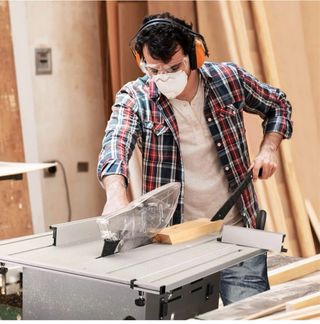 Sierra de mesa DOVOMAN