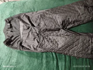 Conjunto moto chaqueta y pantalón