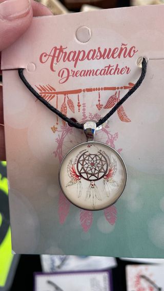 Colgantes y llaveros de la suerte