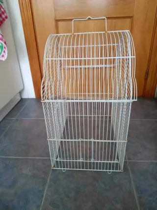 Jaula para pájaros blanca