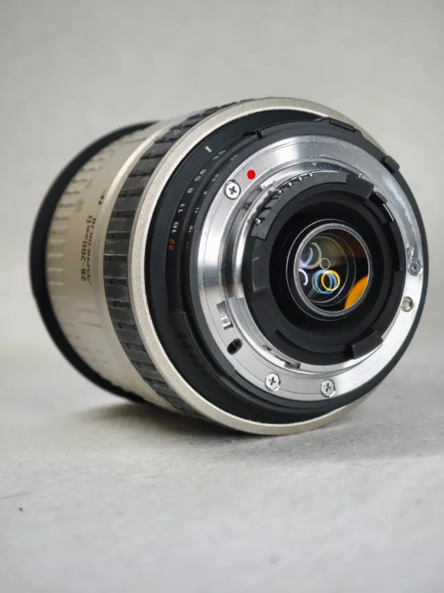 Objetivo Sigma 28-200mm Macro para Nikon