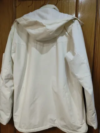 Chaqueta cortavientos hombre UPT