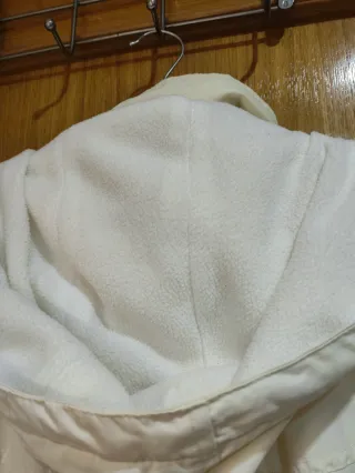 Chaqueta cortavientos hombre UPT