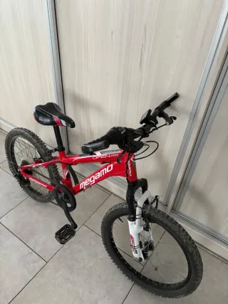 Bicicleta infantil Megamo Roja