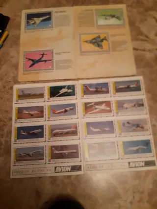 Álbumes de cromos de aviones (años 80)COMPLETO