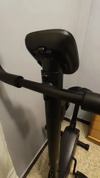 Bicicleta Estática Domyos Essential 03