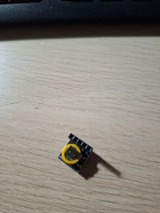 Placa Raspberry Pi 4 con 4GB de RAM. Incluye disip