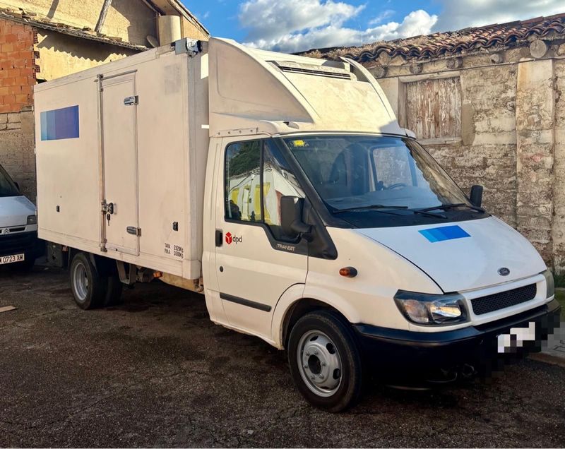 Ford Transit 2002 - foto 1