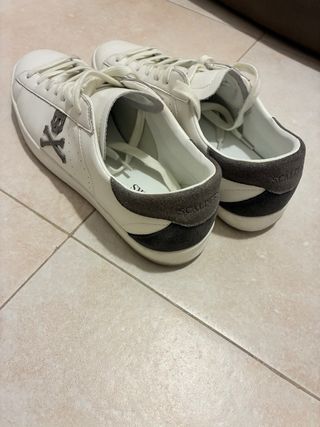 Zapatillas Scalpers Blancas y Grises