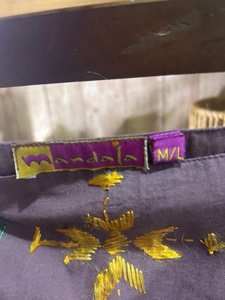 Falda midi vintage bordada boho