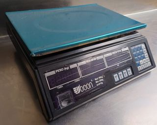 Báscula o peso de sobremesa seminueva
