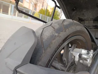 Benelli TRK 502 asfáltica
