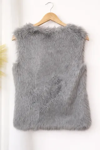 Chaleco pelo Bershka gris talla M