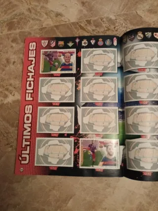 Álbum Fútbol LIGA BBVA 2015-16 SOBRE 120 CROMOS 5€