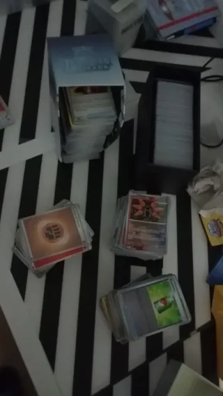 Lote de cartas Pokémon