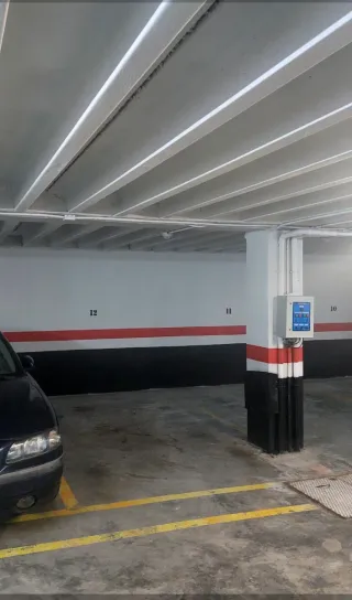 Alquiler Parcela Garaje.