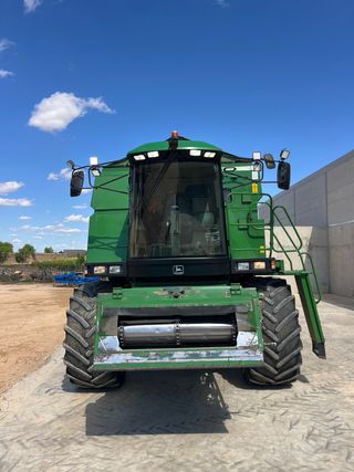 Cosechadora John Deere 2256