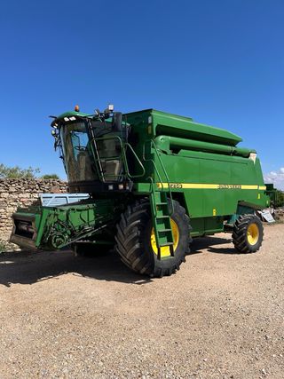 Cosechadora John Deere 2256