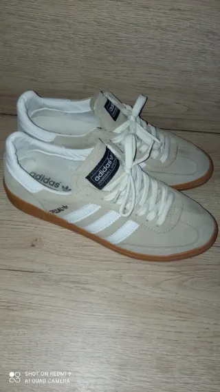 Zapatillas  Talla 41 1/3 Beige