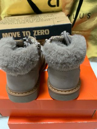 Botas niña, talla 23