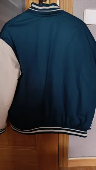 Chaqueta Zara Chico sin estrenar. talla 10