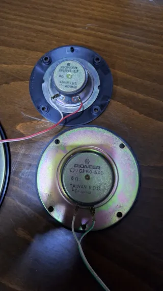 Altavoces Pioneer Negro