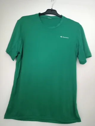 2€Camiseta verde QUECHUA Talla S
