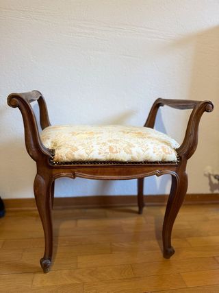 Poltroncine vintage in legno e tessuto